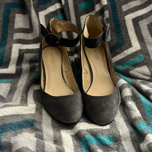 Slip Ons wedges with the buckle - Picture 10 of 10